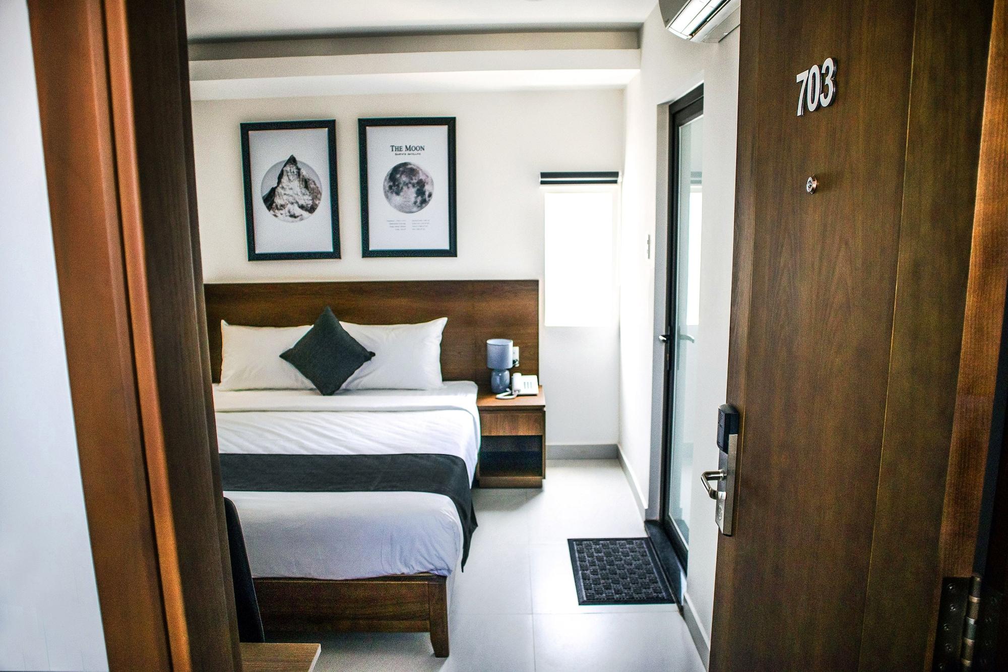 Robin Hotel Danang Екстер'єр фото