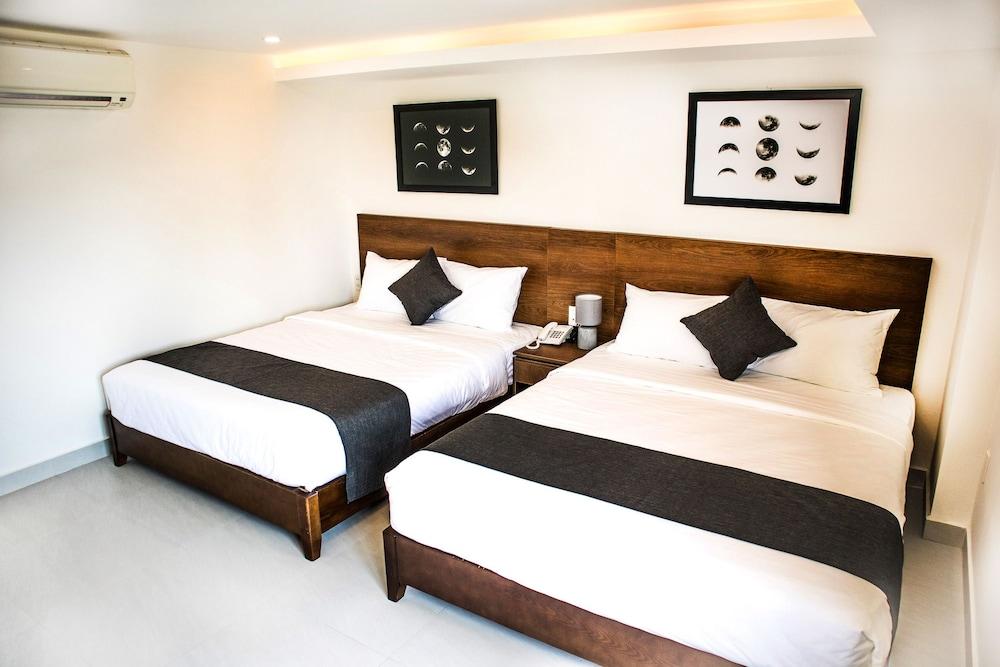 Robin Hotel Danang Екстер'єр фото