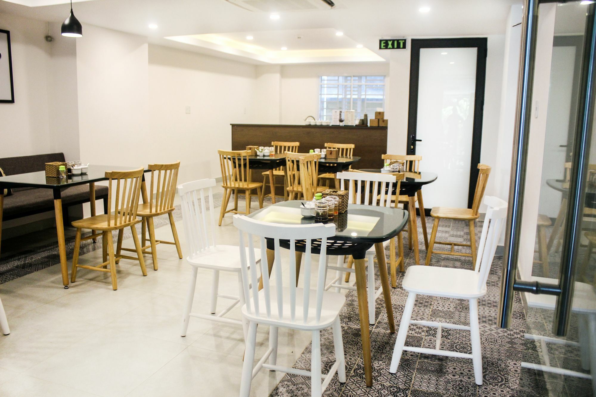 Robin Hotel Danang Екстер'єр фото